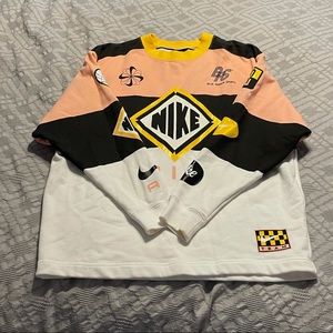 COPY - Limited edition NIKE crew neck.